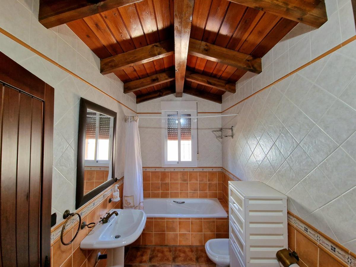 Chalet El Parral - Piscina Y Sala De Cine Малага Экстерьер фото