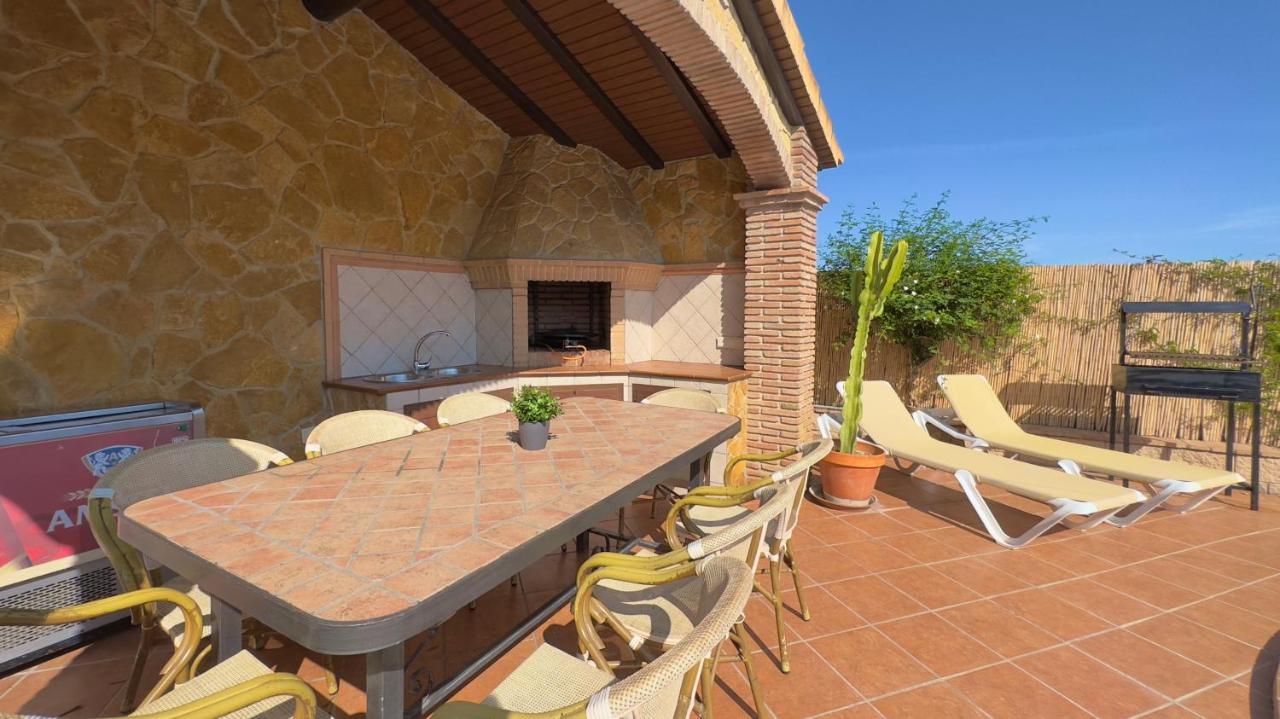 Chalet El Parral - Piscina Y Sala De Cine Малага Экстерьер фото