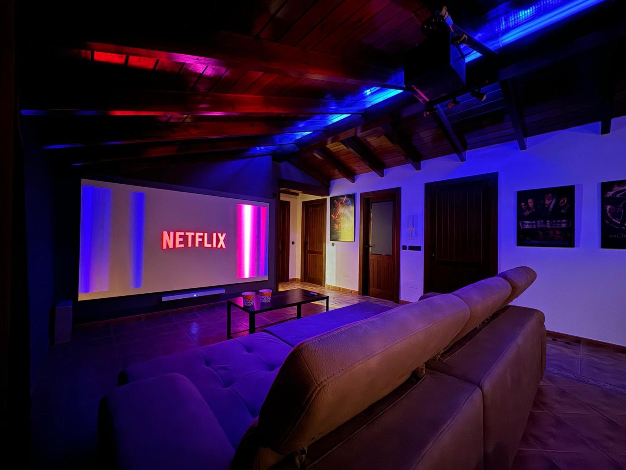Chalet El Parral - Piscina Y Sala De Cine Малага Экстерьер фото