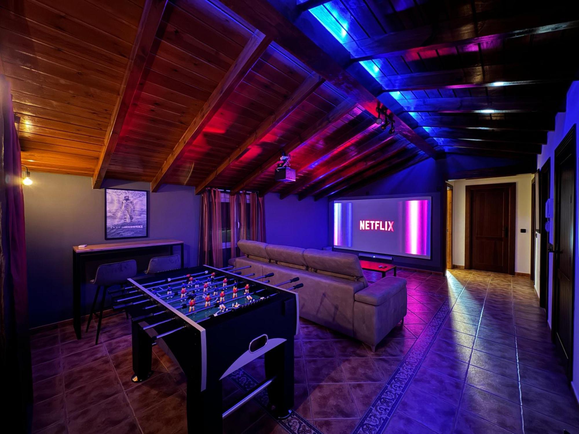 Chalet El Parral - Piscina Y Sala De Cine Малага Экстерьер фото